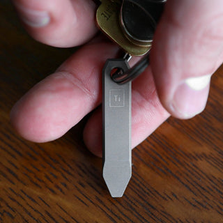 Big Idea Design - Mini Titanium Pry Bar - KOHEZI