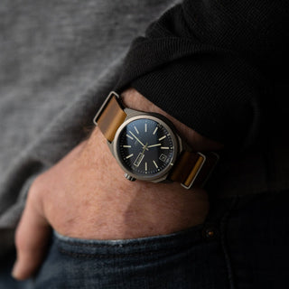 Big Idea Design - Ti Field Watch / Automatic / Stonewashed - KOHEZI