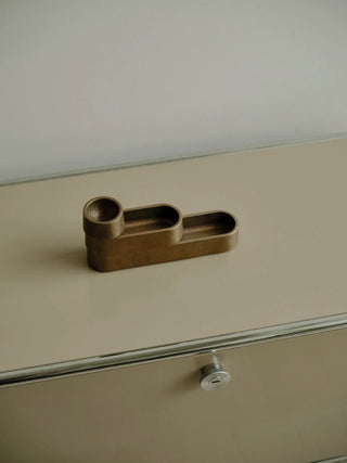 Henry Wilson - Stack Trays