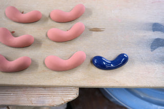 Kakimori - Hasami pen rest (Ruri) - KOHEZI