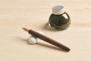 Kakimori - Mini Nib Holder (Walnut) - KOHEZI