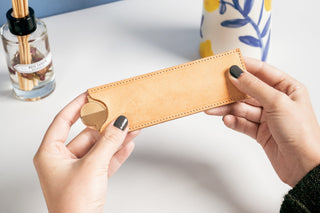 Makers Cabinet - Lines and Curves Gift Box with Y. Sabry - KOHEZI