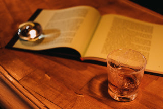 YSTUDIO - Classic Renaissance Glass Paperweight (Dew Glow) - KOHEZI