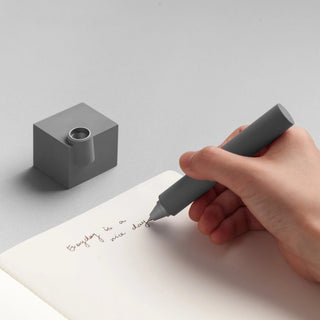 22STUDIO - Merge Desk Pen - KOHEZI
