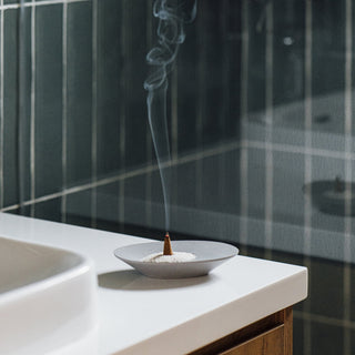 22STUDIO - Superellipse Incense Holder (Concrete Grey) - KOHEZI