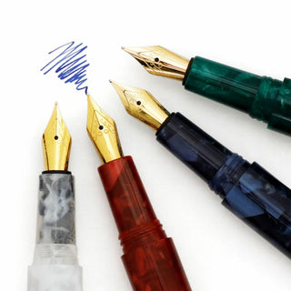 Hightide - Attache Marbled Fountain Pen (Navy) - KOHEZI