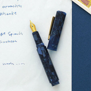 Hightide - Attache Marbled Fountain Pen (Navy) - KOHEZI