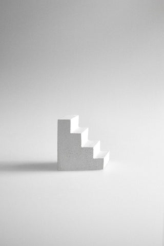 Studiokyss - Concrete Staircase Paperweight (White) - KOHEZI