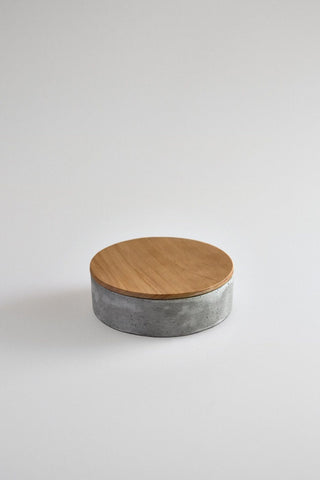Studiokyss - Small Round Concrete Container - KOHEZI