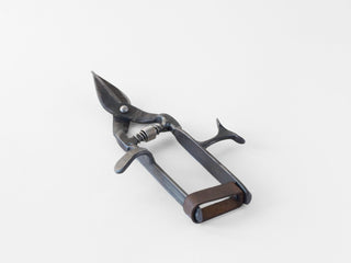 Tajika - Iron Garden Clipper - KOHEZI