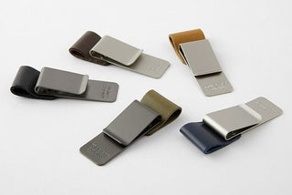 TRAVELER'S COMPANY - 016 Pen Holder (M) TRAVELER'S notebook - KOHEZI