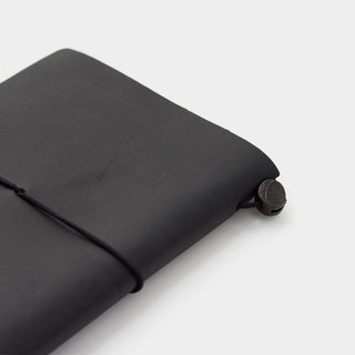 TRAVELER'S COMPANY - TRAVELER'S notebook Black (Passport Size) - KOHEZI