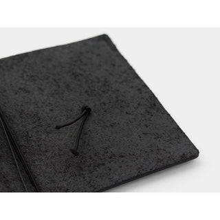 TRAVELER'S COMPANY - TRAVELER'S notebook Black (Passport Size) - KOHEZI