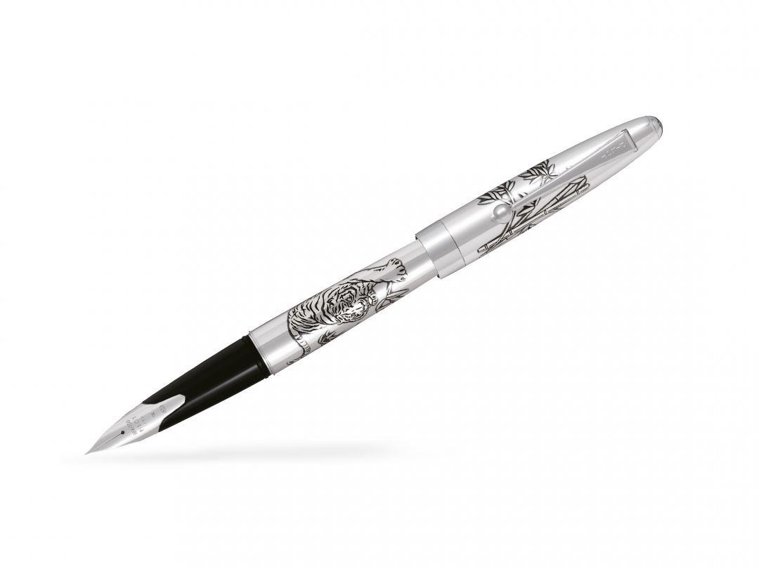 Pilot - Sterling Silver Tiger Fountain Pen