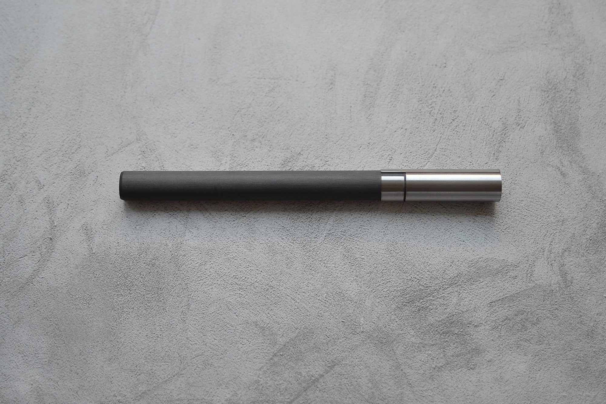 Lucio Rossi Design – L-Carbon Roller