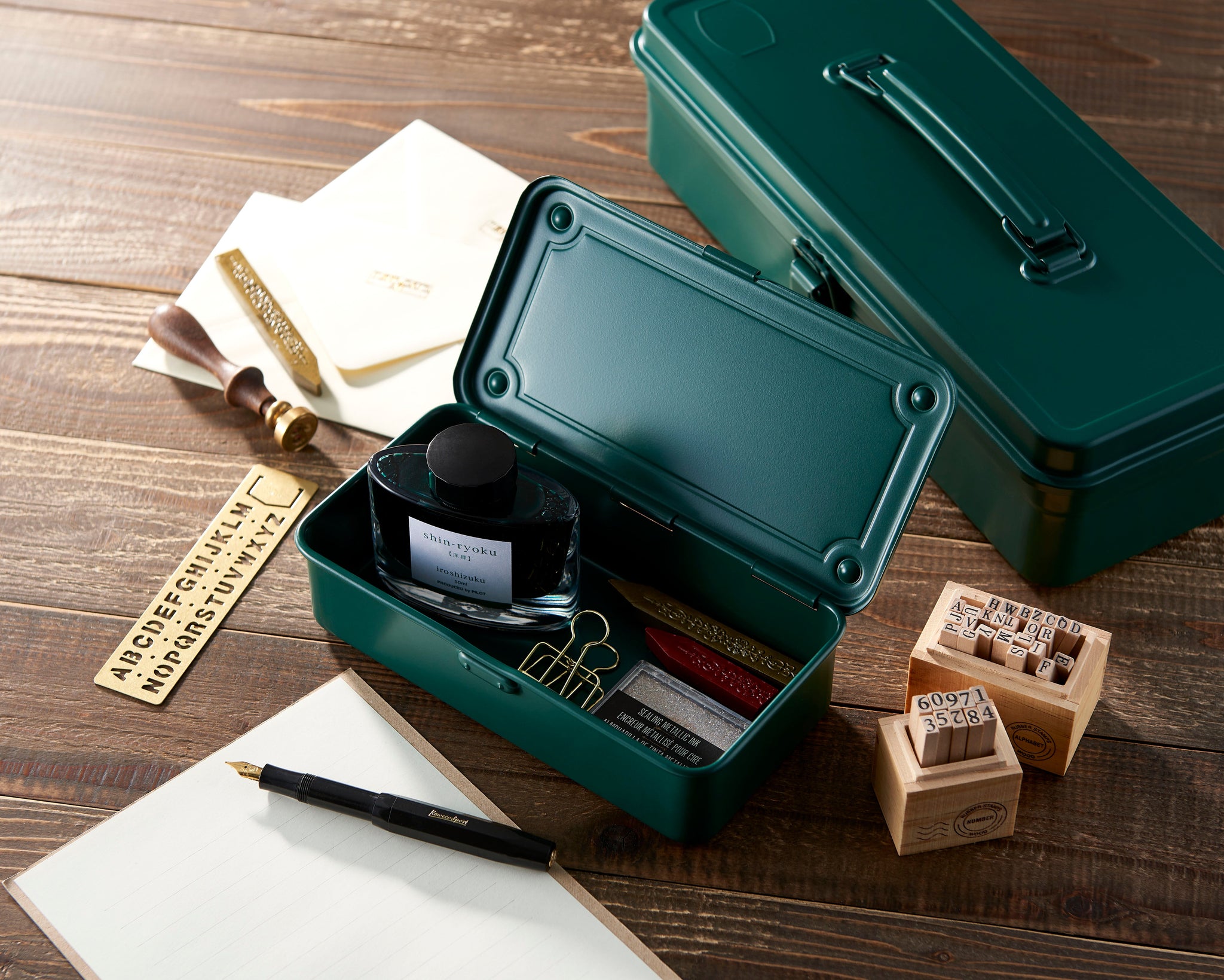 TOYO STEEL - Trunk Shape Toolbox T-320 AG (Antique Green)