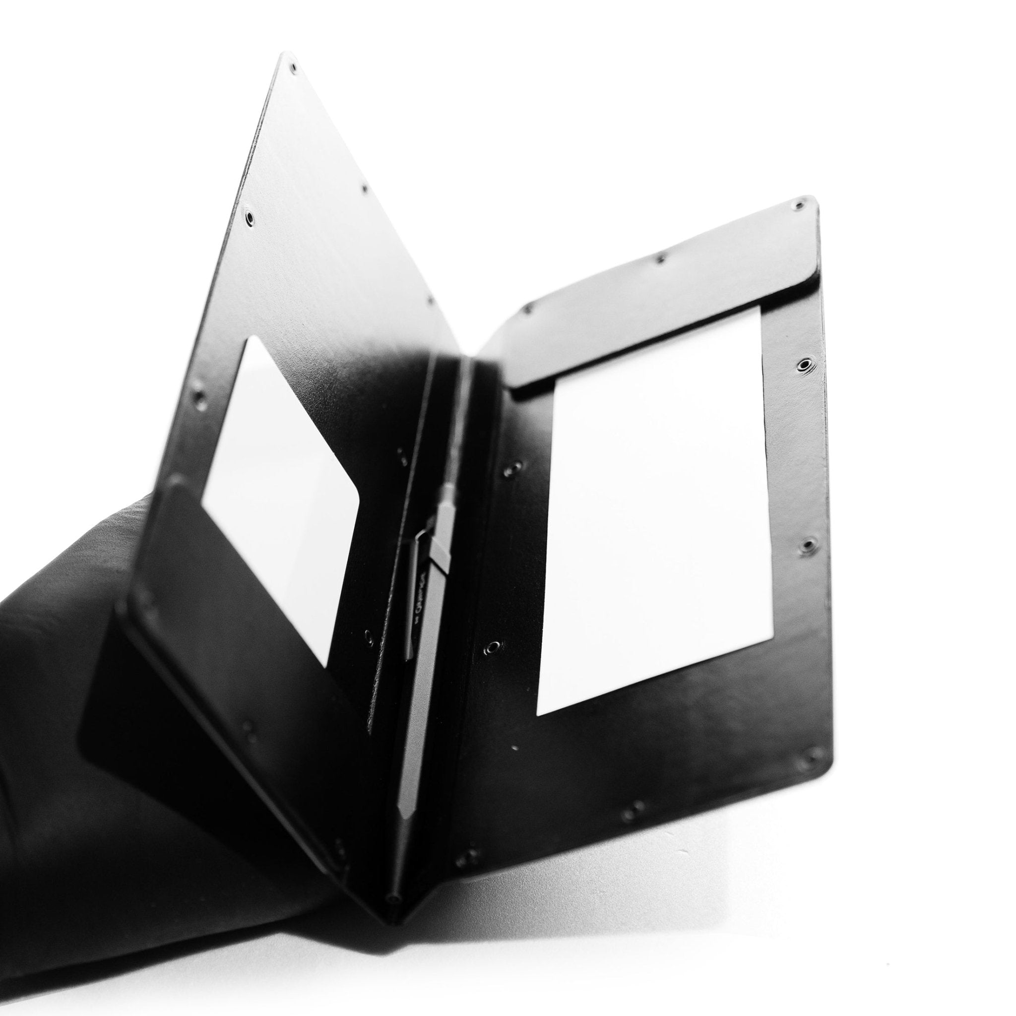 credit card binder Claustrum - Credit Card Binder (Hairline Finish)