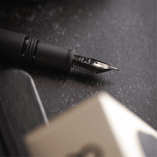 Esterbrook - Fountain Pen Estie Raven - KOHEZI