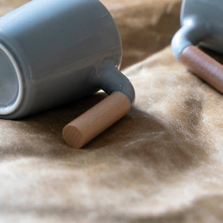 HMM - Mugr Cloud (Walnut/Beech) - KOHEZI