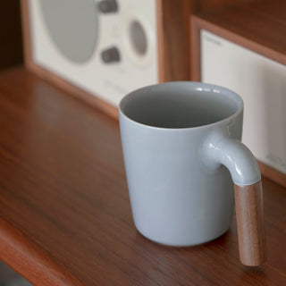 HMM - Mugr Cloud (Walnut/Beech) - KOHEZI