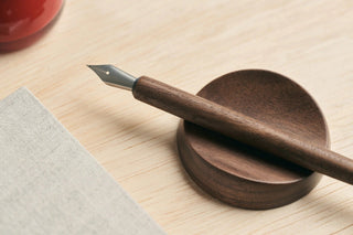 Kakimori - Pen Rest (Walnut) - KOHEZI