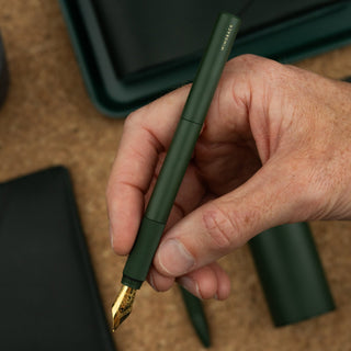 Wingback - Fountain Pen (British Racing Green) - KOHEZI