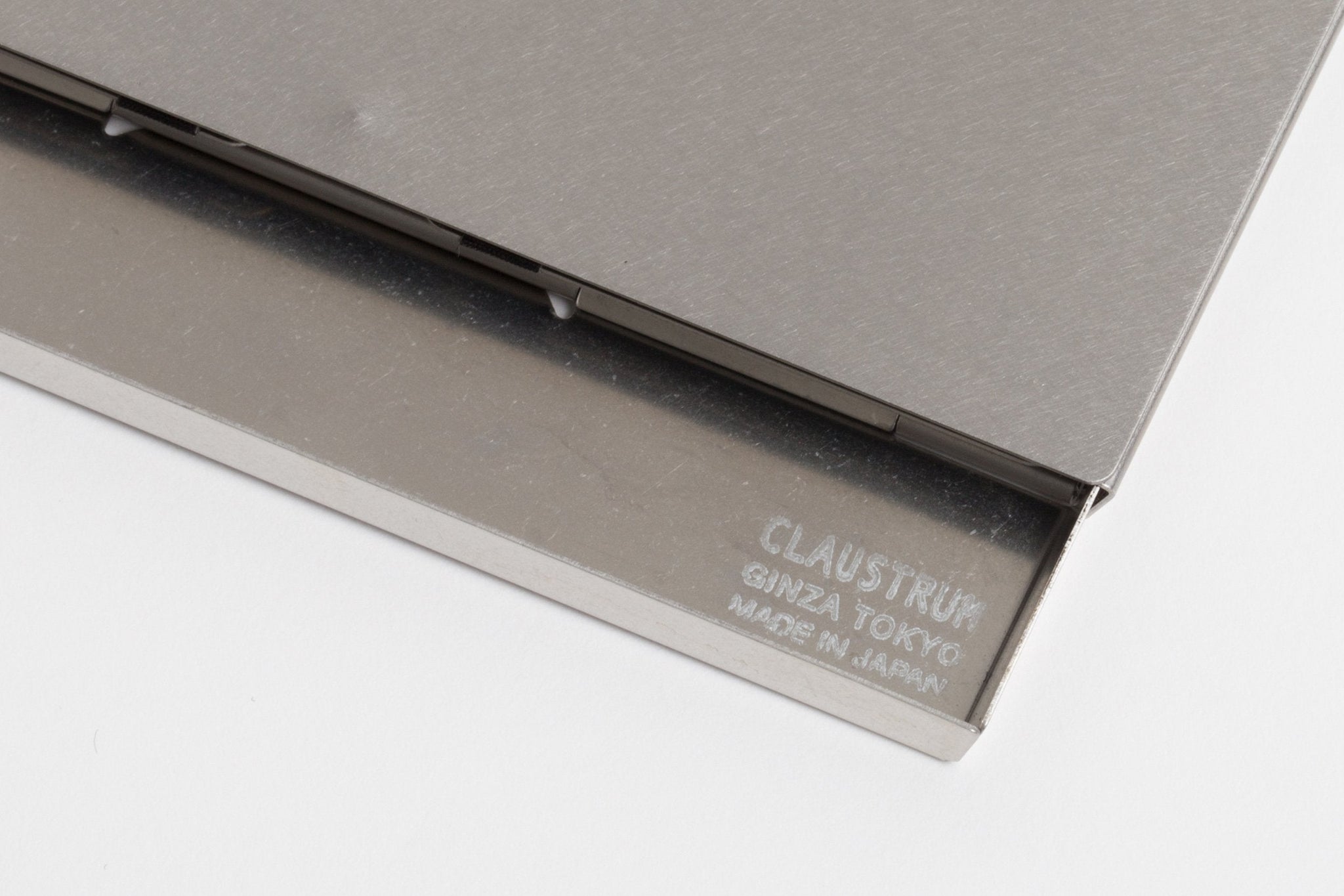 Claustrum – Card Case Serve (Straight Vibration Finish)