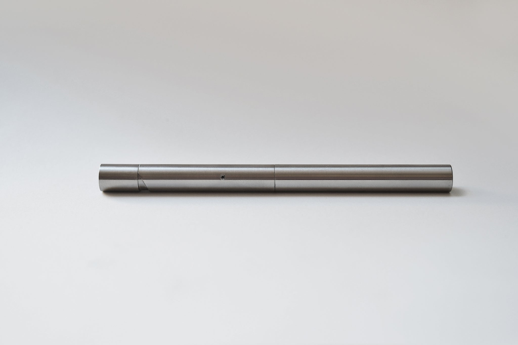 Lucio Rossi Design - The Rod Fountain Pen-KOHEZI