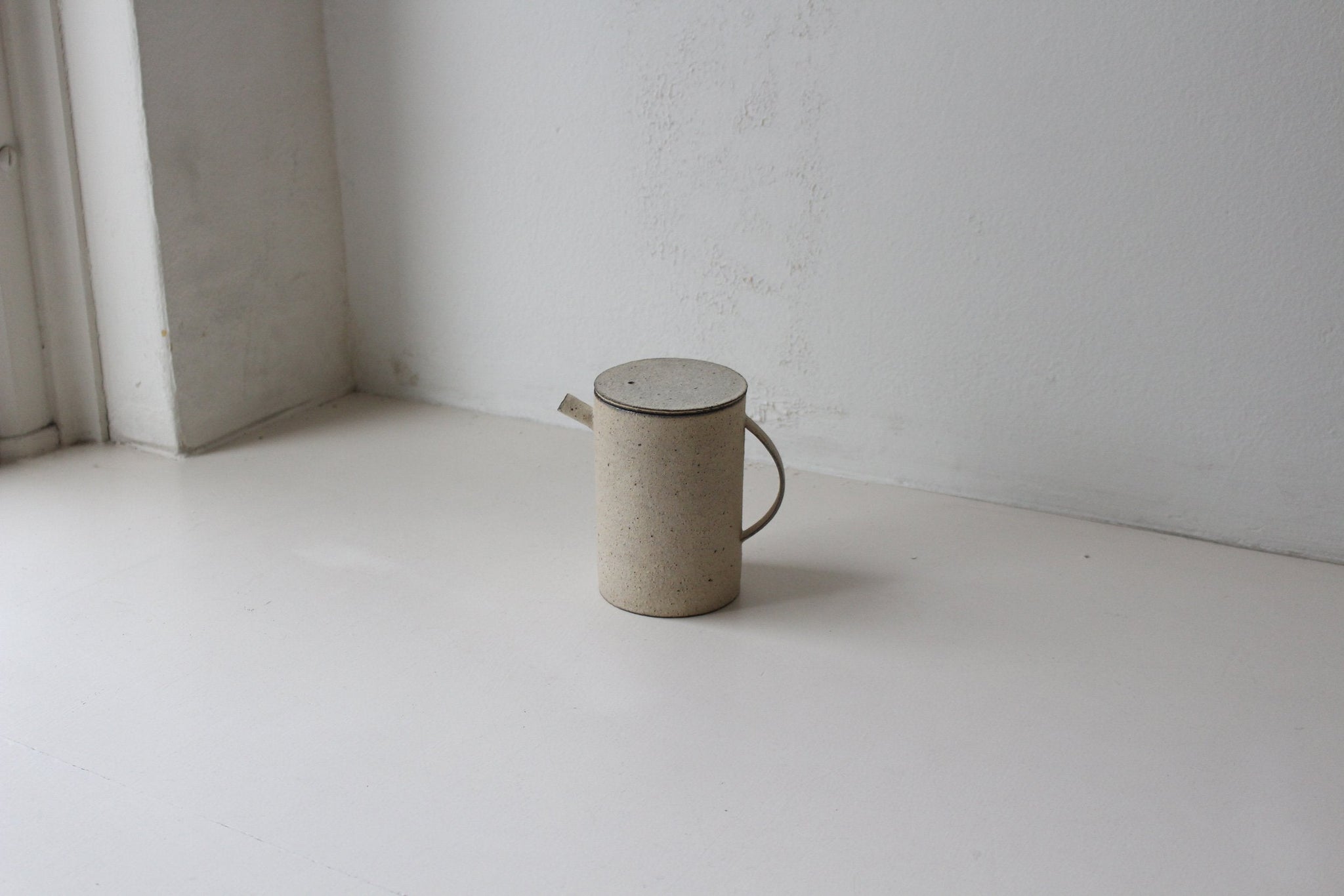 Takashi Endoh - Tea Pot (White)